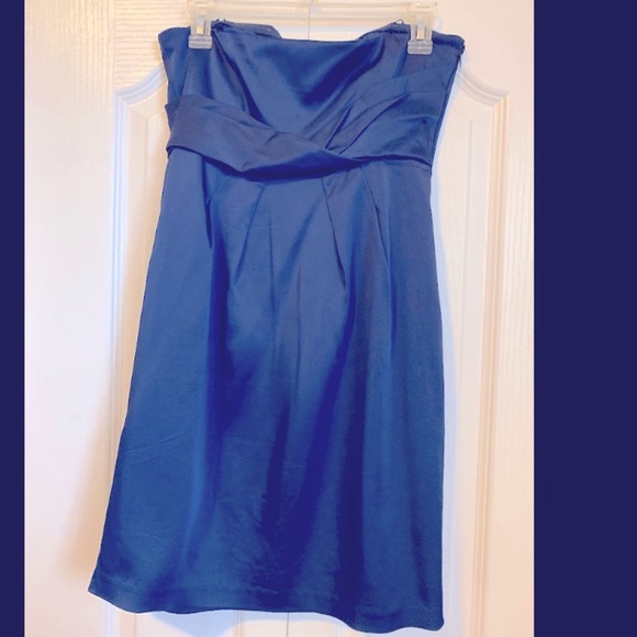 BCBG Maxazria Blue Dress Size 6 - Picture 6 of 10
